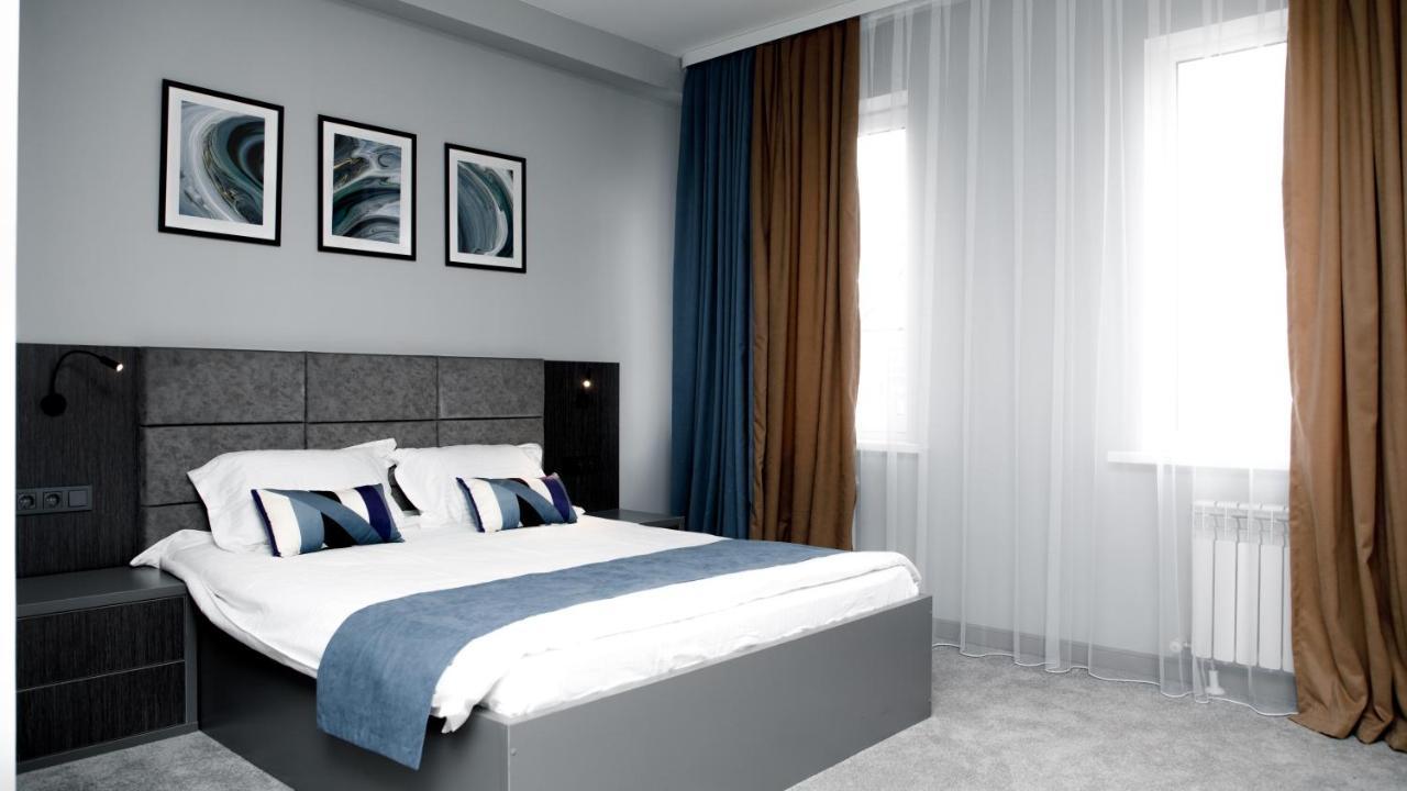 Hotel Zodiac Atyraū Zewnętrze zdjęcie