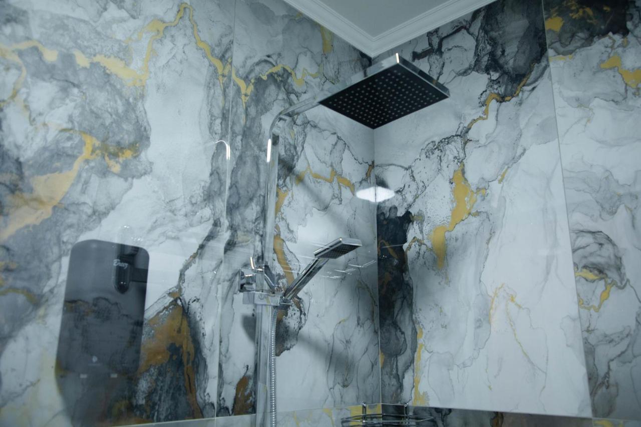 Hotel Zodiac Atyraū Zewnętrze zdjęcie